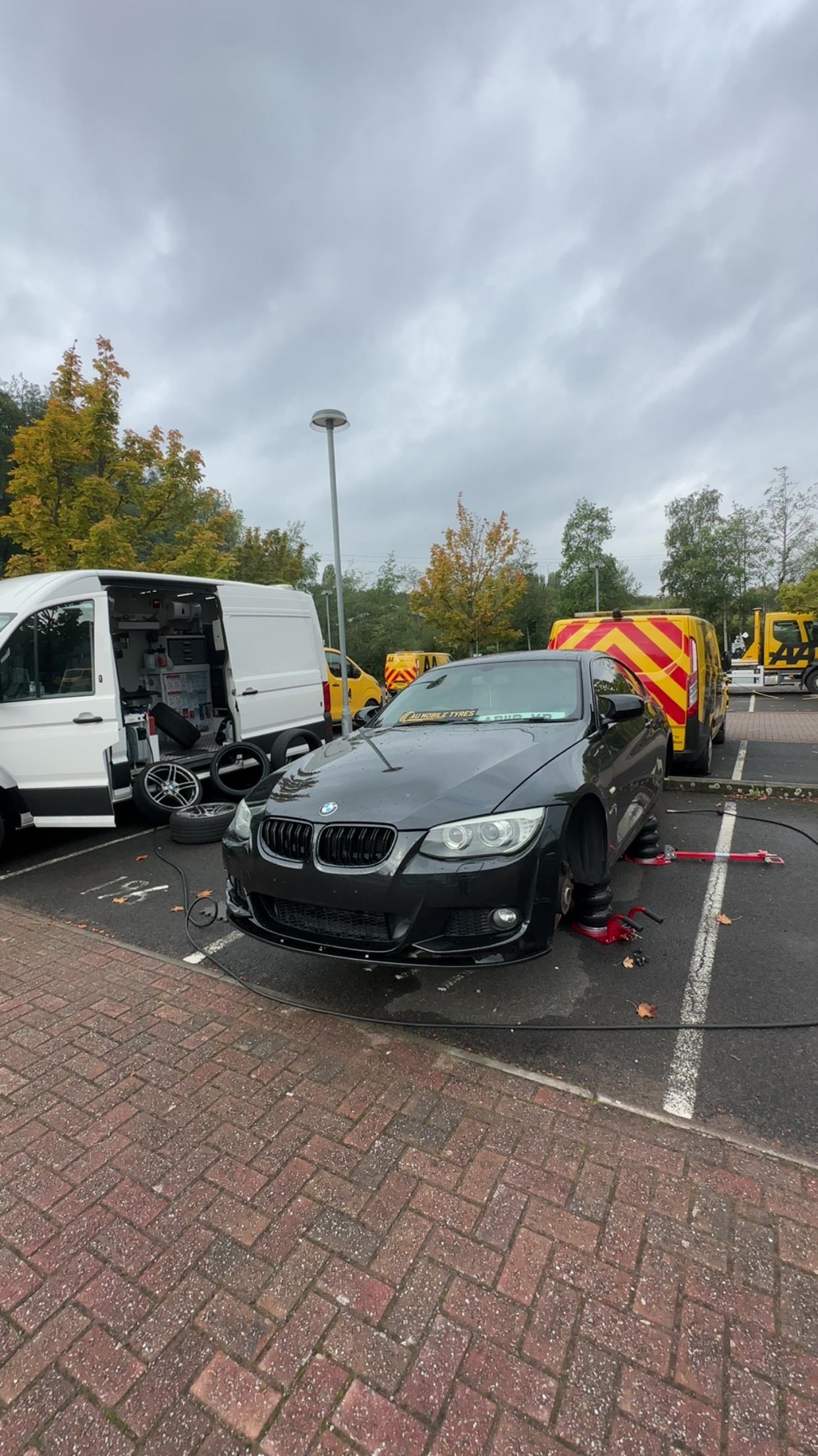 Mobile tyre service on location